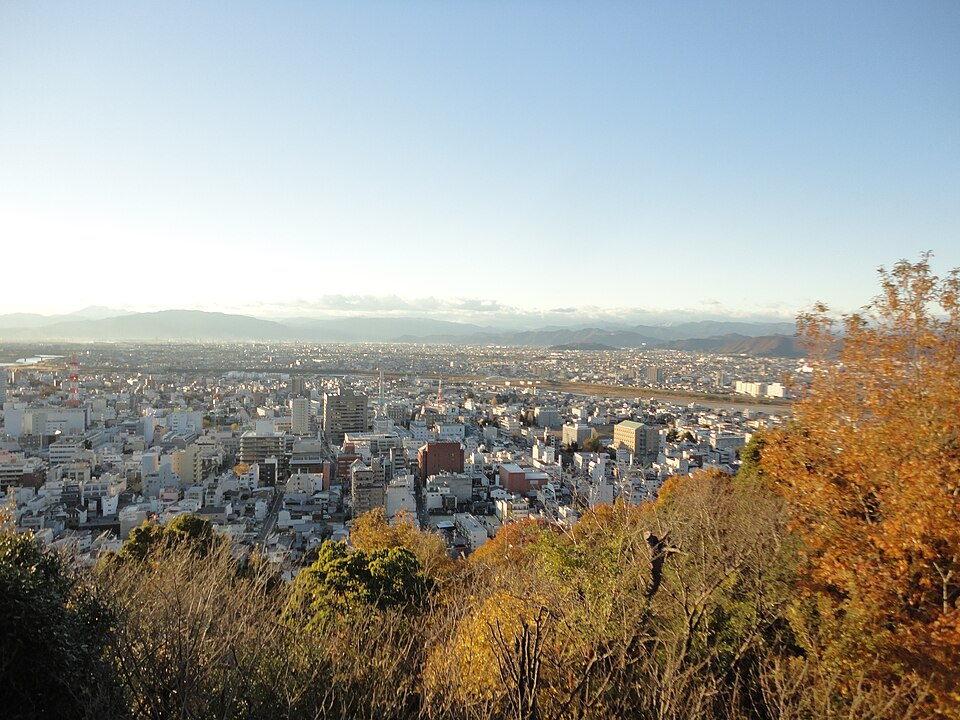 金華山ドライブウェイ展望台
